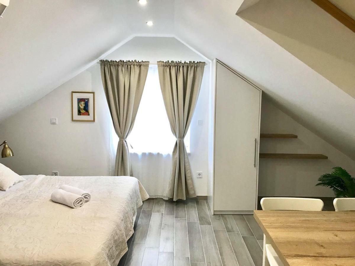 Cocoville Beach House- Makarska Apartment Екстериор снимка